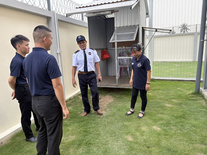 Quy trình bảo vệ chuyên nghiệp: Từ kiểm soát cổng → tuần tra → phản ứng nhanh khi có sự cố.